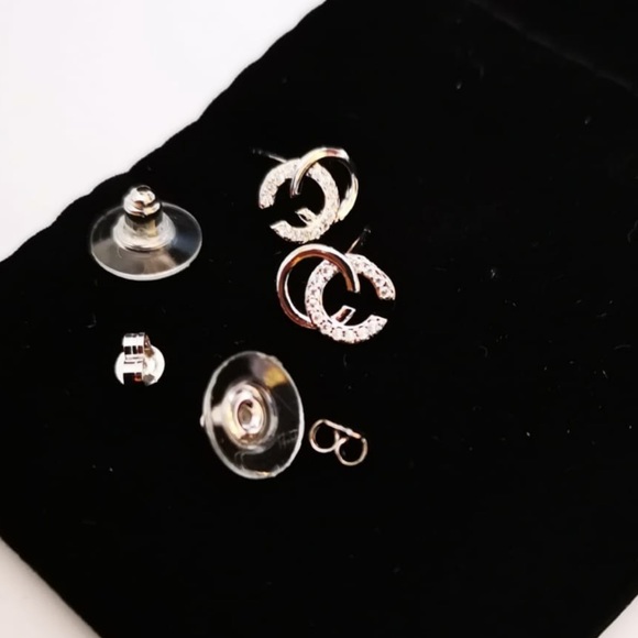 Stunning CC 18K Rose Gold Plated Earrings - Picture 3 of 7